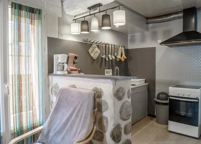 Zensan Meuble Maison De Village 66160 公寓