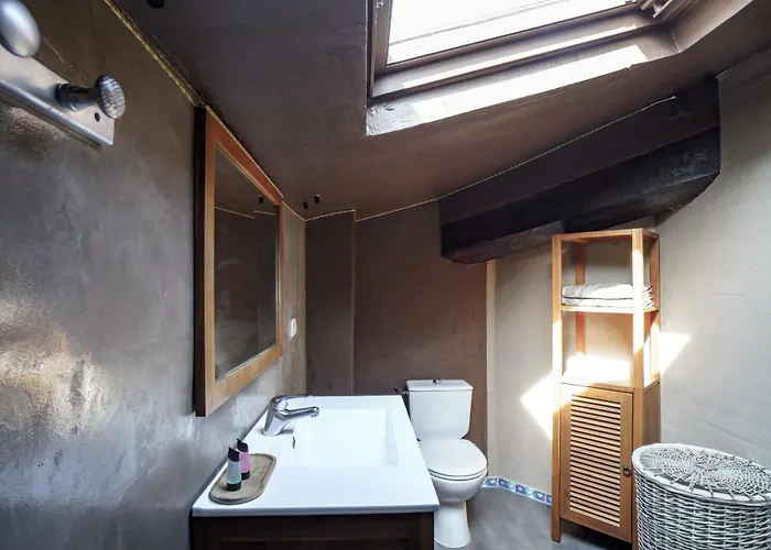 Zensan Meuble Maison De Village 66160 Le Boulou